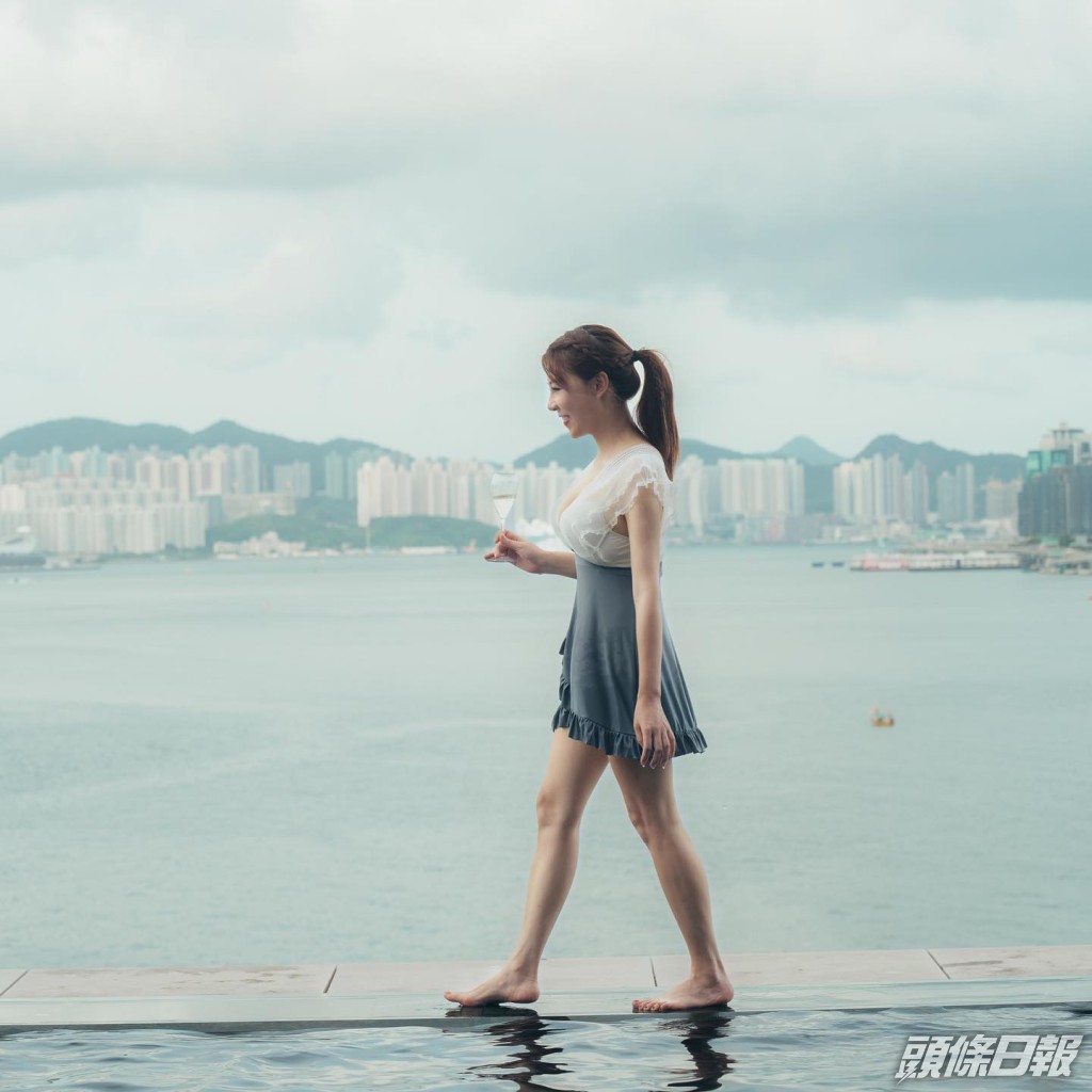 黃婉曼獲不少網民留言稱讚。